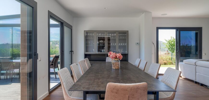 Spain Get your residency! luxury villa in a privileged natural setting PR-00357