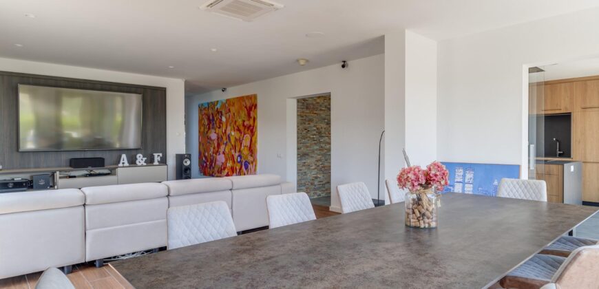 Spain Get your residency! luxury villa in a privileged natural setting PR-00357