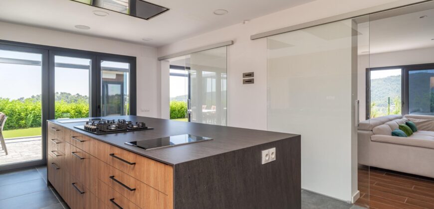 Spain Get your residency! luxury villa in a privileged natural setting PR-00357