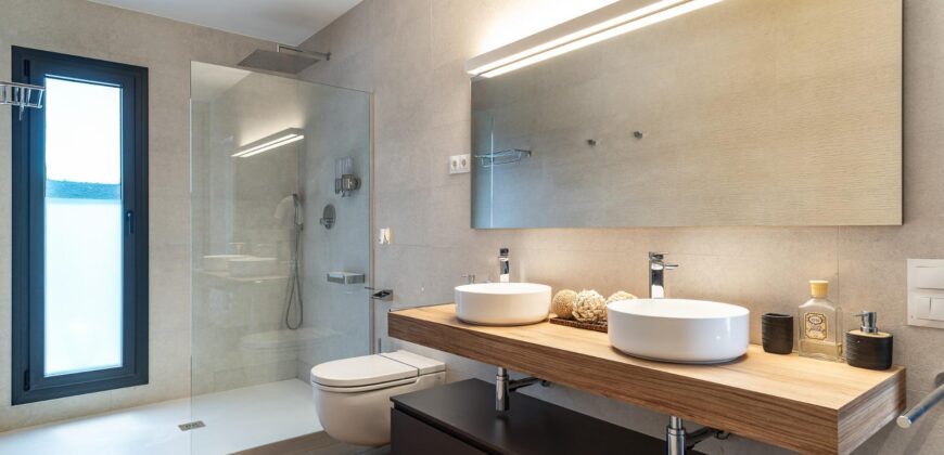 Spain Get your residency! luxury villa in a privileged natural setting PR-00357