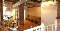 Barcelona restaurant for sale located on a busy pedestrian street PR-00371
