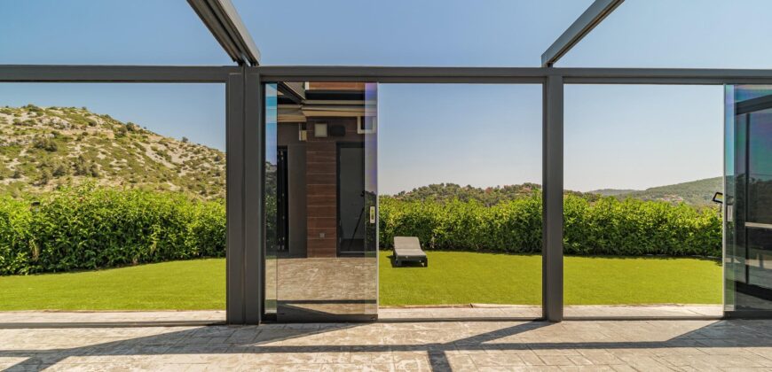 Spain Get your residency! luxury villa in a privileged natural setting PR-00357