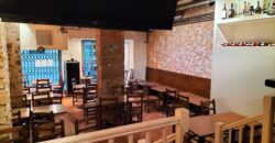 Barcelona restaurant for sale located on a busy pedestrian street PR-00371