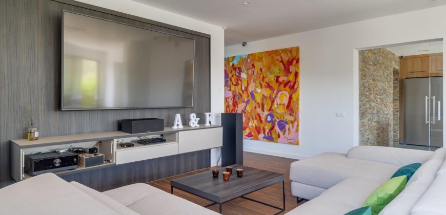 Spain Get your residency! luxury villa in a privileged natural setting PR-00357