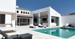 Spain Get your residency! luxurious villa fully renovated with pool SVM740105