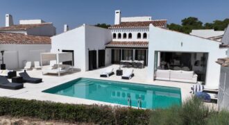 Spain Get your residency! luxurious villa fully renovated with pool SVM740105