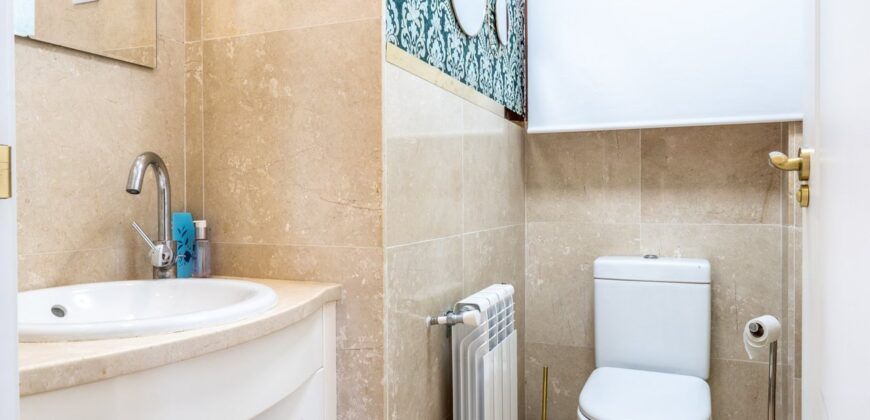 Spain Get your residency! luxurious villa fully renovated with pool SVM740105