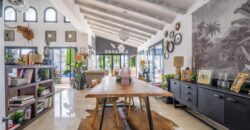 Spain Get your residency! luxury villa on a large plot with garden & pool SVM741898
