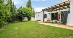 Spain Get your residency! luxury villa on a large plot with garden & pool SVM741898