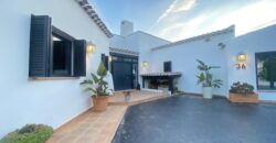 Spain Get your residency! luxury villa on a large plot with garden & pool SVM741898