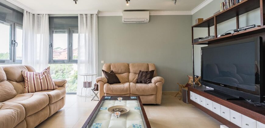 Spain Get your residency! house, terrace & garden very good condition PR-00352