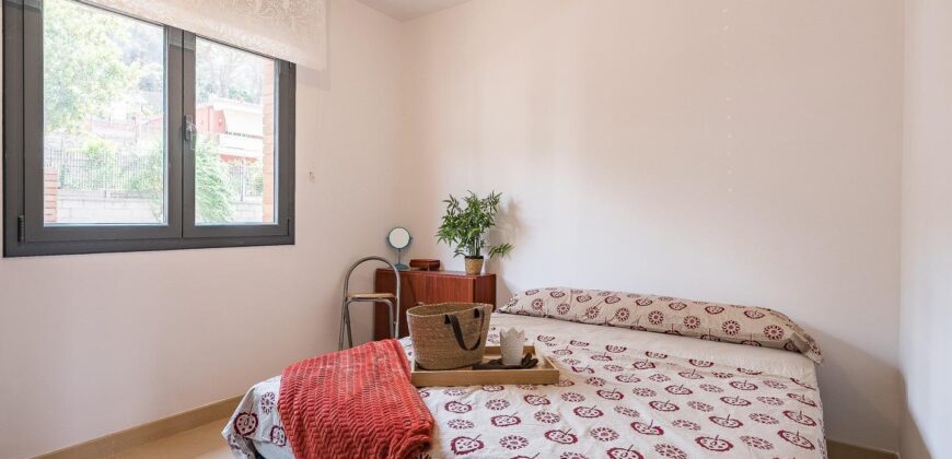 Spain Get your residency! house, terrace & garden very good condition PR-00352