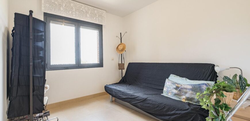 Spain Get your residency! house, terrace & garden very good condition PR-00352