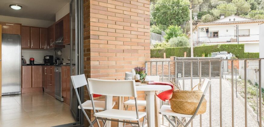 Spain Get your residency! house, terrace & garden very good condition PR-00352