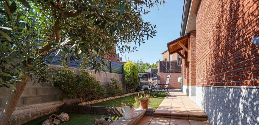 Spain Get your residency! villa in quietest and most privileged areas PR00347