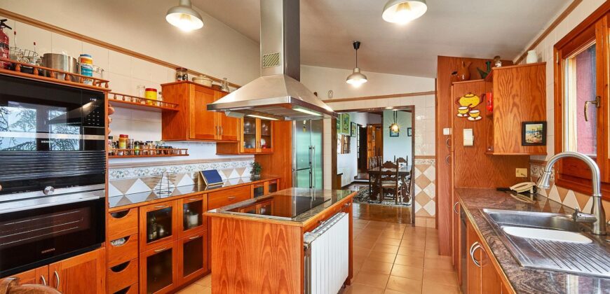 Spain Get your residency! house with pool & garden in the heart of nature PR-00367