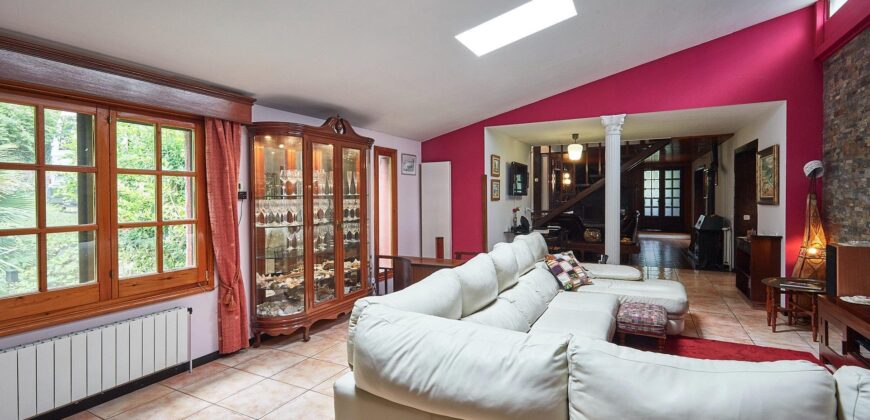 Spain Get your residency! house with pool & garden in the heart of nature PR-00367