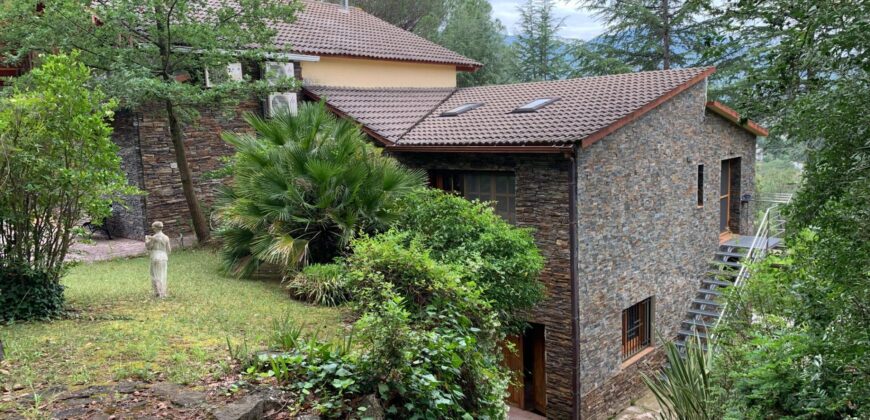 Spain Get your residency! house with pool & garden in the heart of nature PR-00367