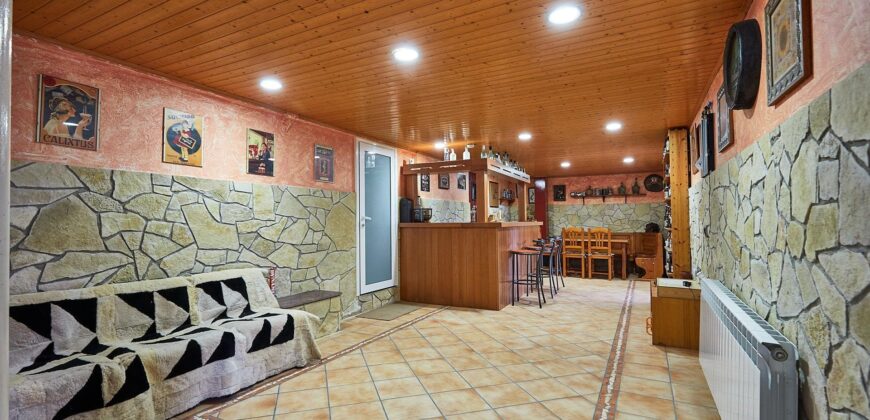 Spain Get your residency! house with pool & garden in the heart of nature PR-00367