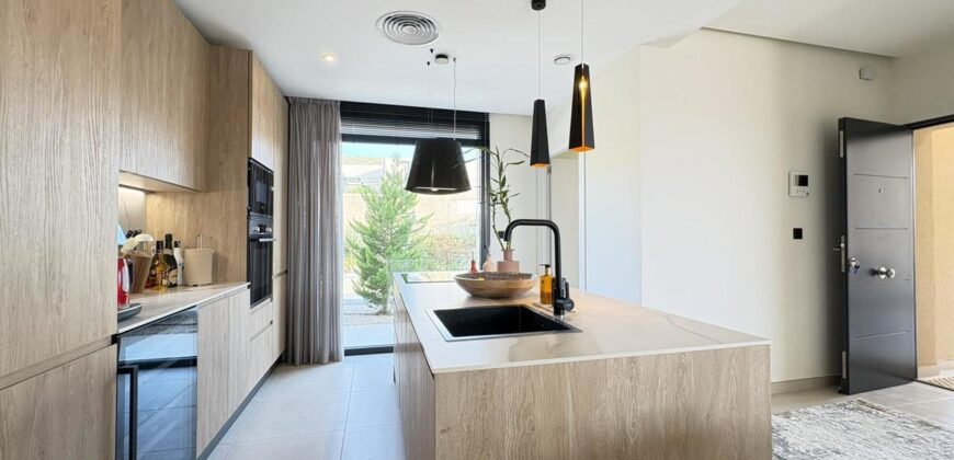 Spain Get your residency! stunning newly built villa in gated community SVM742259