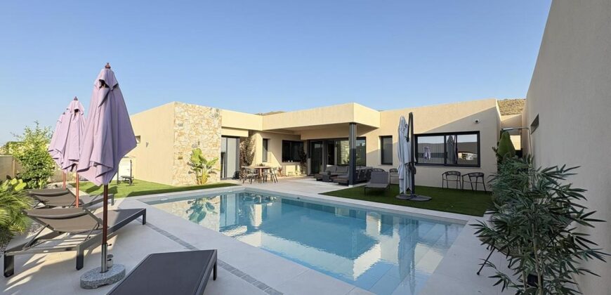 Spain Get your residency! stunning newly built villa in gated community SVM742259