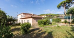 Spain Get your residency! three-story townhouse in the prestigious area PR-00380