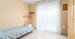 Spain Get your residency! three-story townhouse in the prestigious area PR-00380