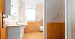 Spain Get your residency! three-story townhouse in the prestigious area PR-00380