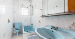 Spain Get your residency! three-story townhouse in the prestigious area PR-00380