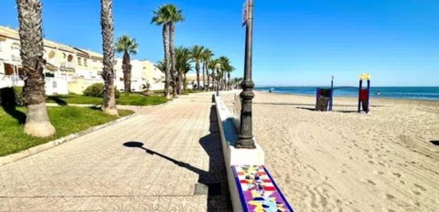 Spain Get your residency! terraced house 50 meters from beach 00028