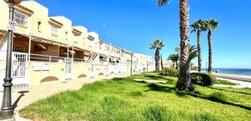 Spain Get your residency! terraced house 50 meters from beach 00028