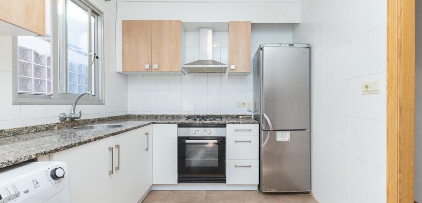 Spain Get your residency! apartment in a strategic location 007105
