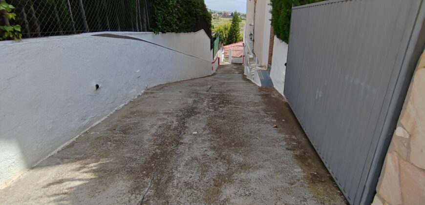 Spain Get your residency! duplex in Tiana, Barcelona PR00381