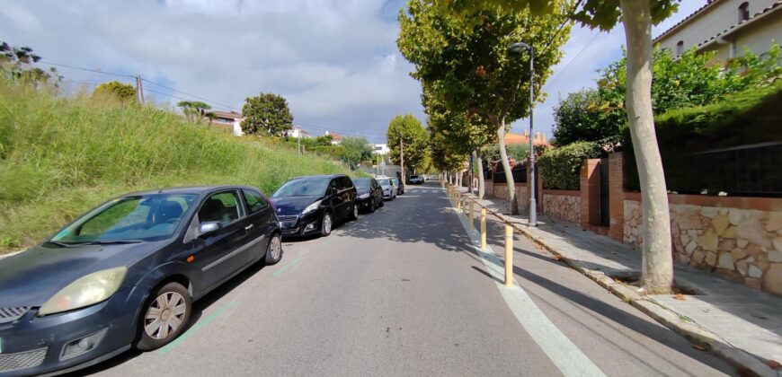 Spain Get your residency! duplex in Tiana, Barcelona PR00381