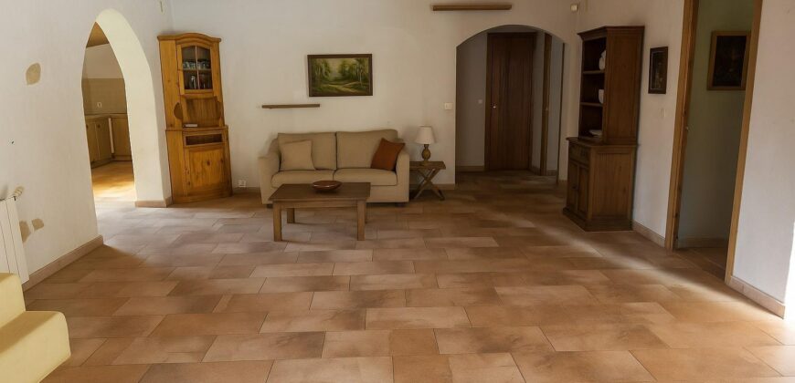 Spain Get your residency! rural house in the heart of nature with land 007145