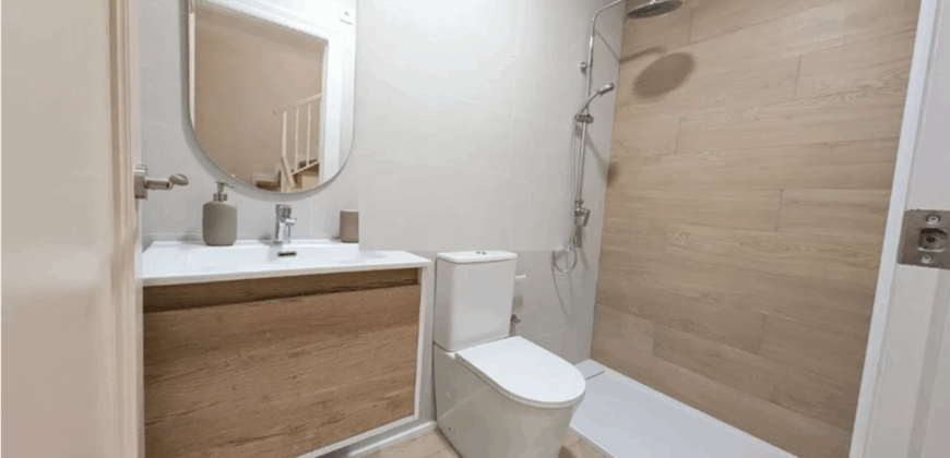 Spain Get your residency! townhouse in the heart of Roldan SVM744220