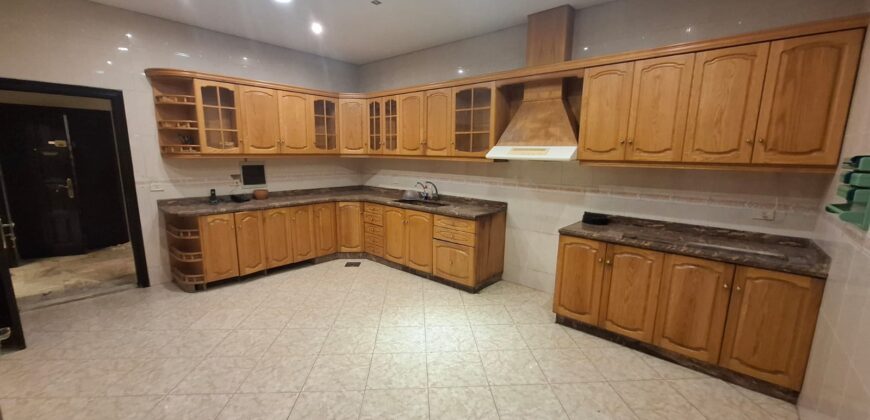 sehayleh partly furnished villa 280 sqm + 300 sqm garden #6745
