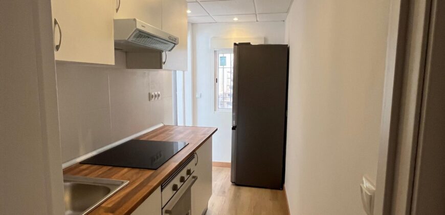 Spain Get your residency! fully renovated apartment walking distance from beach #S4