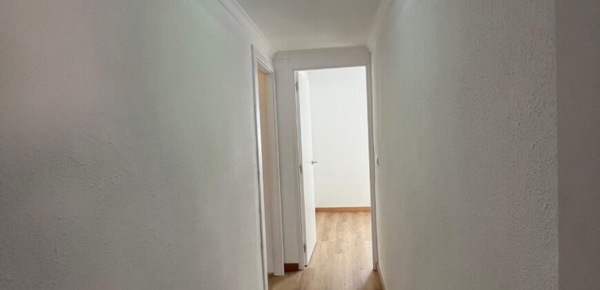 Spain Get your residency! fully renovated apartment walking distance from beach #S4