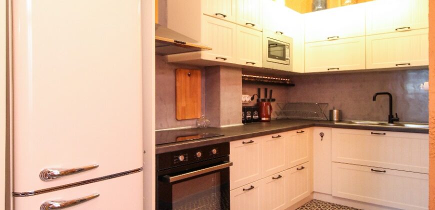 Greece! building with 7 fully equipped & furnished apartments #greece1