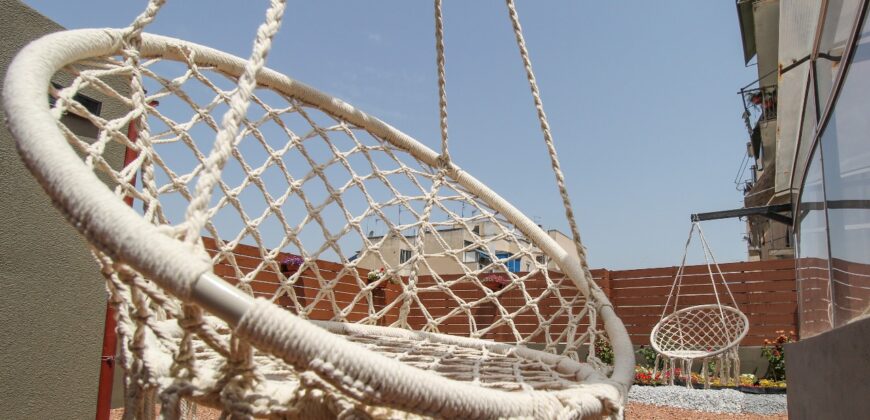 Greece! building with 7 fully equipped & furnished apartments #greece1
