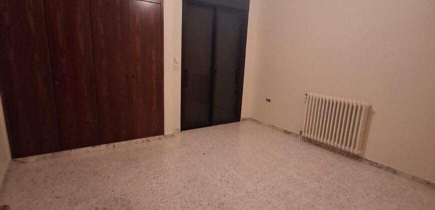 sehayleh partly furnished villa 280 sqm + 300 sqm garden #6745