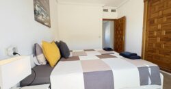Spain Get your residency! villa with an exceptional plot and a large pool SVM744521