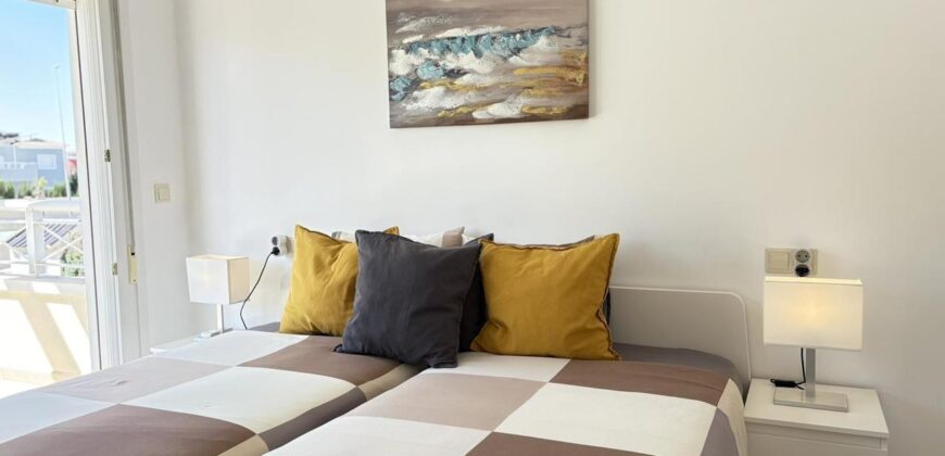 Spain Get your residency! villa with an exceptional plot and a large pool SVM744521