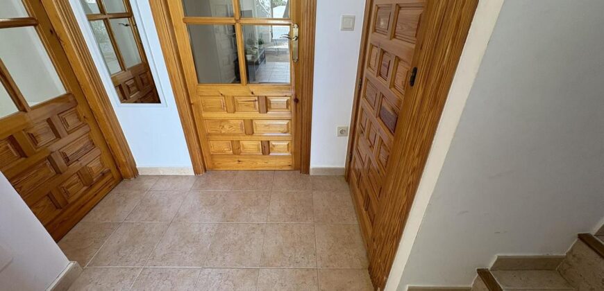 Spain Get your residency! villa with an exceptional plot and a large pool SVM744521