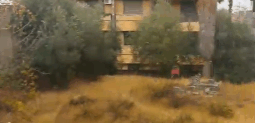 Zahle ksara prime location land 801 sqm prestigiopus neighborhood #6770