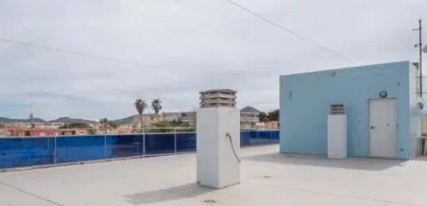 Spain Get your residency! apartment on the Beachfront of Los Nietos 109564635