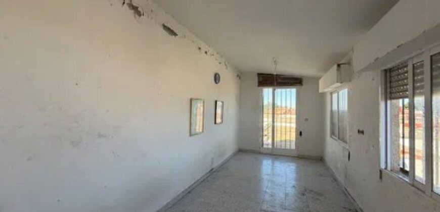 Spain Get your residency! house in the town center need renovation 109727062