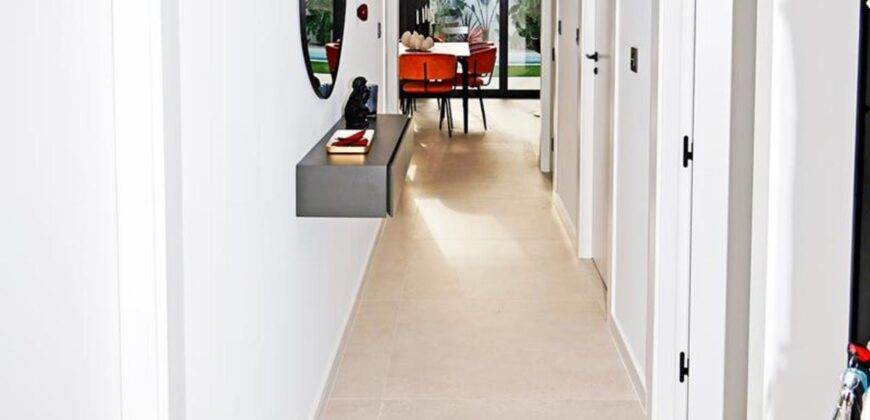 Spain Get your residency! fully furnished villa in a gated community SVM745434