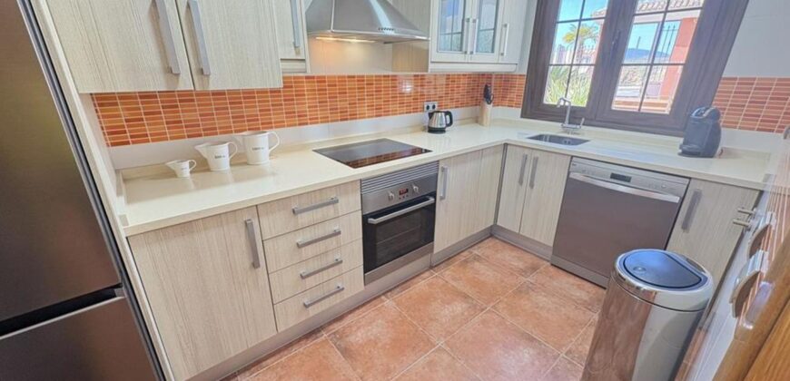 Spain Get your residency! villa prime location in a private community SVM728520